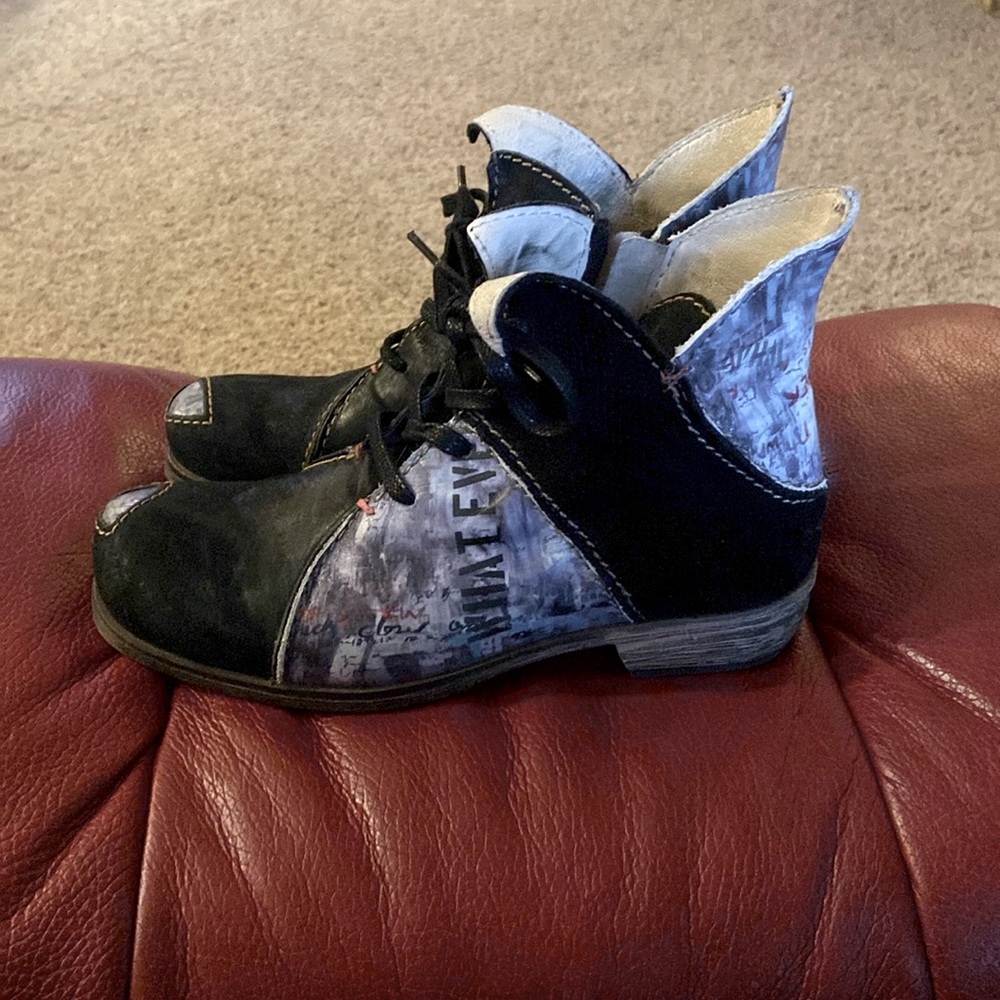 Rovers super cute boot size 37 or 6.5